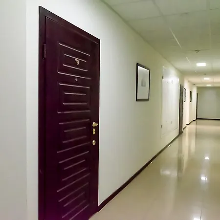Legrand Vosemnadcataya Zhemchuzhina 79